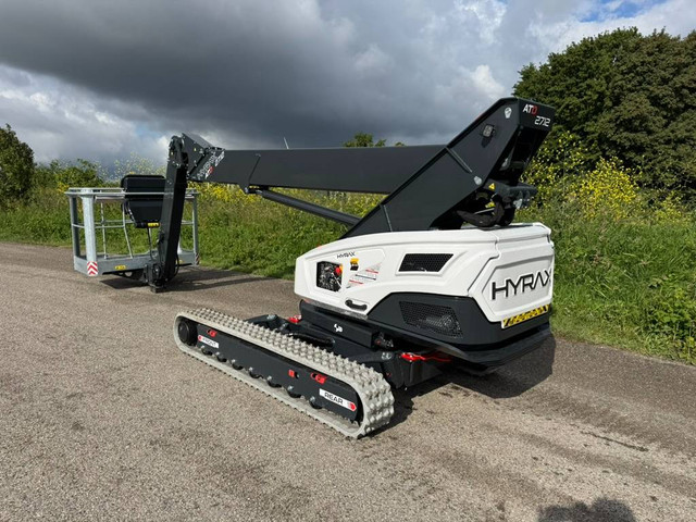 Hyrax 27.12 ATD self leveling!