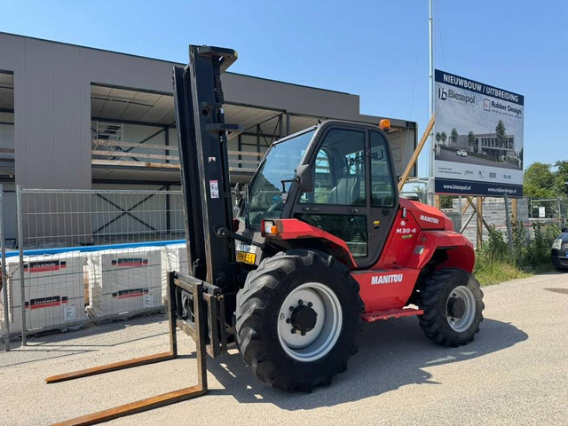 Manitou M 30.4 – 4×4 Triplo 5.5m